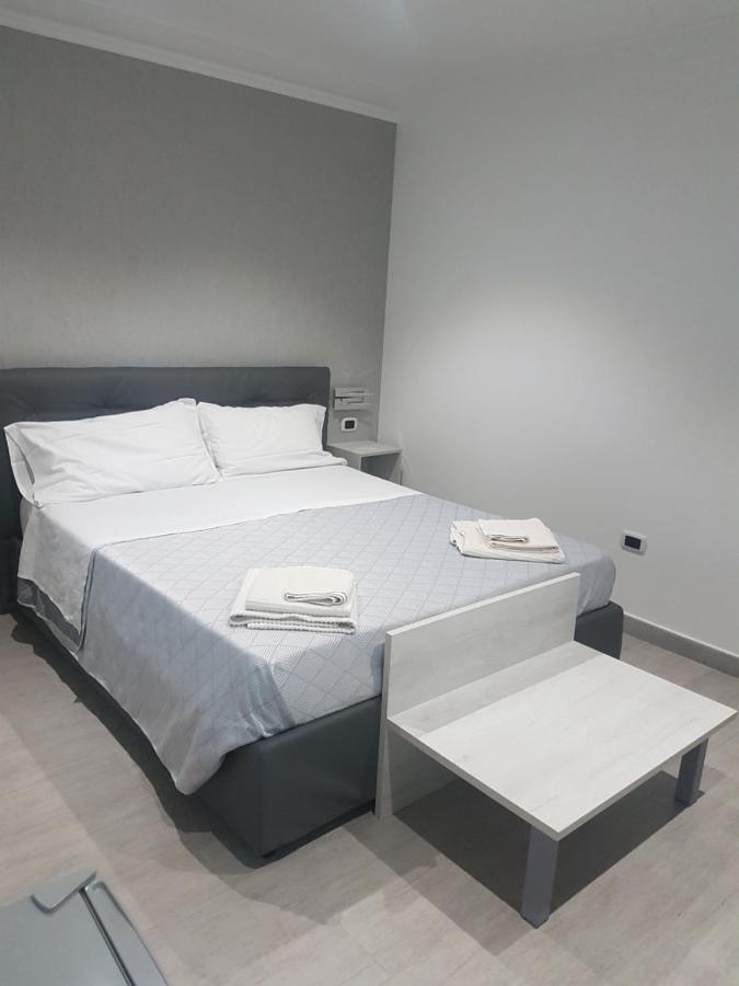Alba De Mar B&B Розето Капо Спулико Екстериор снимка