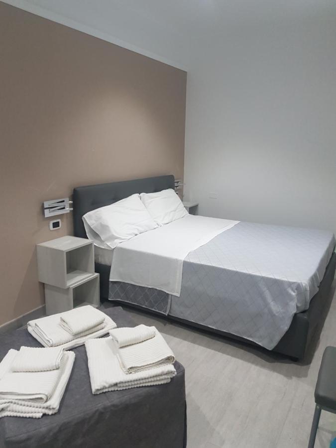 Alba De Mar B&B Розето Капо Спулико Екстериор снимка