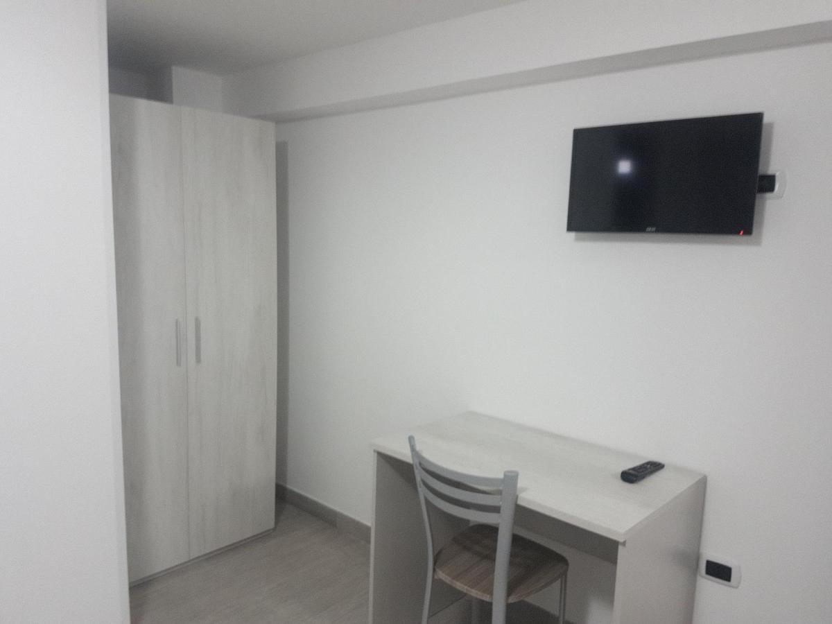 Alba De Mar B&B Розето Капо Спулико Екстериор снимка