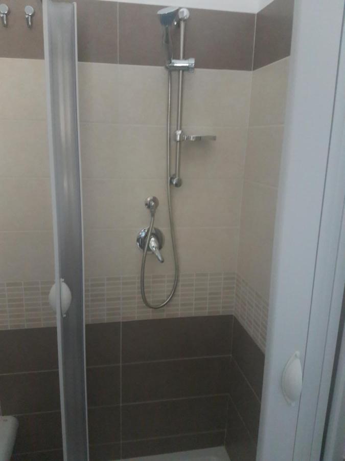 Alba De Mar B&B Розето Капо Спулико Екстериор снимка