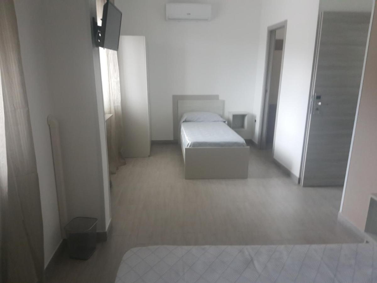 Alba De Mar B&B Розето Капо Спулико Екстериор снимка