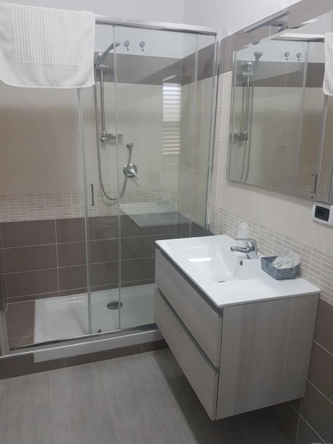 Alba De Mar B&B Розето Капо Спулико Екстериор снимка